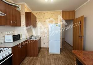 1-к квартира, на длительный срок, 42м2, 7/10 этаж