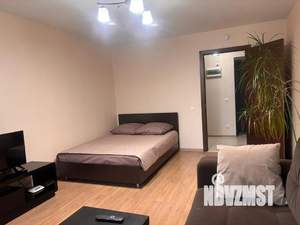 1-к квартира, посуточно, 41м2, 1/9 этаж