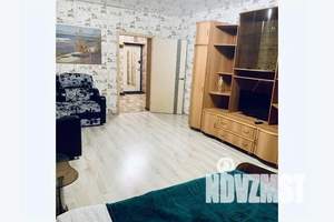 1-к квартира, посуточно, 53м2, 5/10 этаж