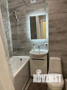 1-к квартира, посуточно, 38м2, 5/5 этаж