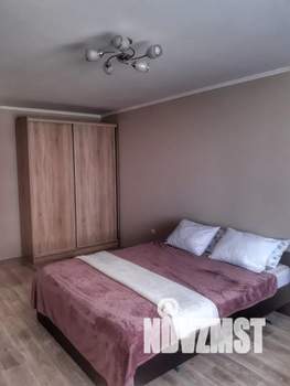 1-к квартира, посуточно, 37м2, 3/10 этаж