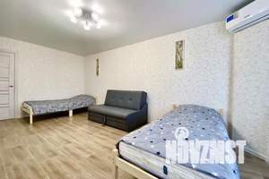 2-к квартира, посуточно, 64м2, 9/16 этаж