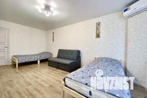 2-к квартира, посуточно, 64м2, 9/16 этаж