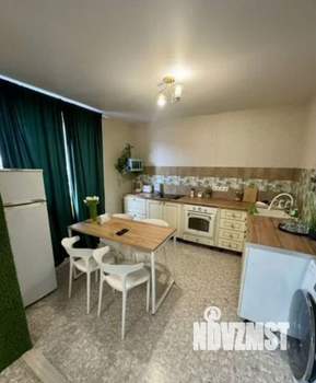 Студия квартира, посуточно, 45м2, 3/24 этаж