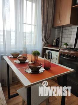 1-к квартира, посуточно, 40м2, 7/9 этаж