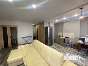 Студия квартира, посуточно, 41м2, 18/25 этаж