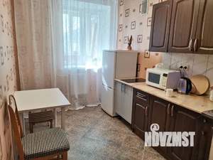 1-к квартира, посуточно, 35м2, 3/16 этаж