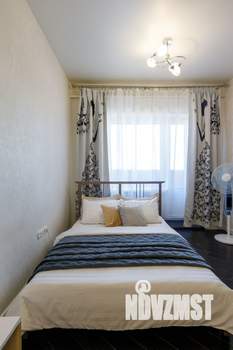 1-к квартира, посуточно, 35м2, 18/18 этаж