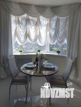 1-к квартира, посуточно, 52м2, 1/1 этаж