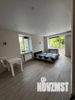 Студия квартира, посуточно, 31м2, 3/5 этаж