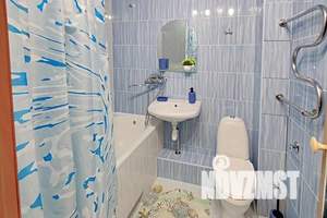 1-к квартира, посуточно, 35м2, 3/3 этаж