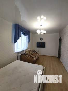 1-к квартира, посуточно, 35м2, 4/5 этаж