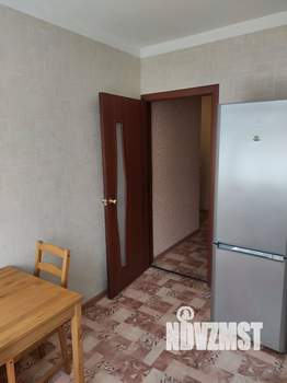 1-к квартира, посуточно, 39м2, 3/3 этаж