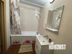 Студия квартира, посуточно, 35м2, 8/25 этаж