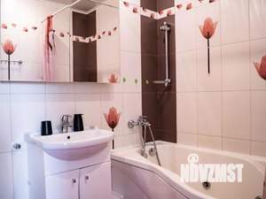 2-к квартира, посуточно, 63м2, 1/1 этаж