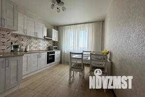 1-к квартира, посуточно, 47м2, 11/25 этаж