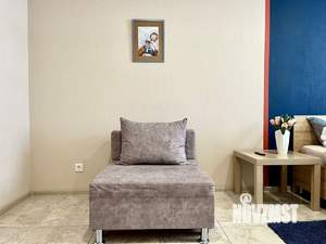 1-к квартира, посуточно, 38м2, 2/3 этаж