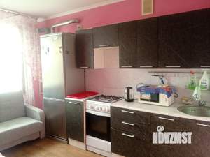 1-к квартира, посуточно, 35м2, 3/3 этаж