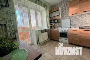 1-к квартира, посуточно, 35м2, 18/18 этаж