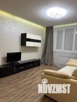 1-к квартира, посуточно, 39м2, 19/24 этаж