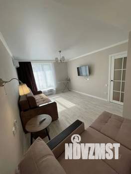 1-к квартира, посуточно, 35м2, 2/3 этаж