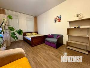 1-к квартира, посуточно, 40м2, 9/12 этаж