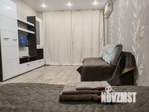 1-к квартира, посуточно, 37м2, 16/16 этаж