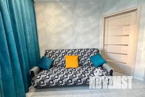 1-к квартира, посуточно, 35м2, 18/18 этаж