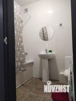 Студия квартира, посуточно, 30м2, 5/10 этаж