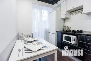 1-к квартира, посуточно, 40м2, 2/9 этаж