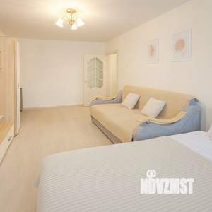 1-к квартира, посуточно, 33м2, 4/9 этаж