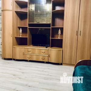 1-к квартира, посуточно, 53м2, 1/1 этаж