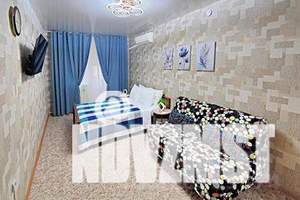 1-к квартира, посуточно, 35м2, 3/3 этаж