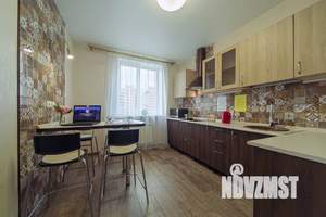 1-к квартира, посуточно, 50м2, 10/24 этаж