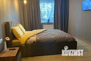 Студия квартира, посуточно, 42м2, 2/26 этаж