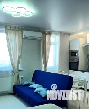 Студия квартира, посуточно, 32м2, 22/25 этаж