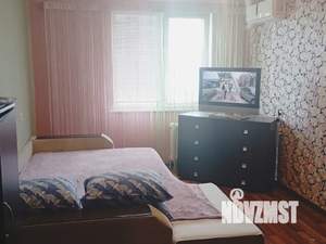 1-к квартира, посуточно, 46м2, 13/16 этаж