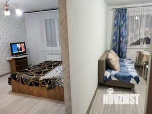 1-к квартира, посуточно, 35м2, 1/3 этаж