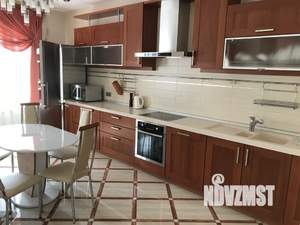 3-к квартира, на длительный срок, 140м2, 5/10 этаж