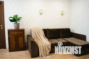 1-к квартира, посуточно, 32м2, 3/5 этаж