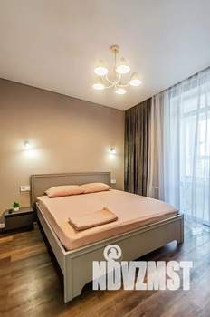1-к квартира, посуточно, 40м2, 6/24 этаж