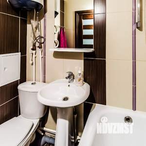 1-к квартира, посуточно, 35м2, 4/9 этаж
