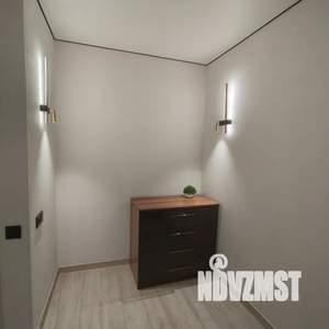 1-к квартира, посуточно, 40м2, 1/16 этаж