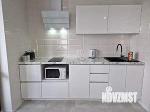 Студия квартира, посуточно, 45м2, 18/24 этаж