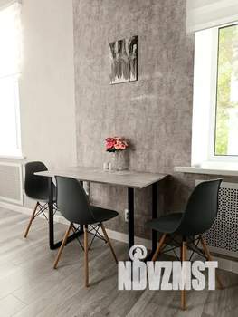 Студия квартира, посуточно, 32м2, 1/5 этаж