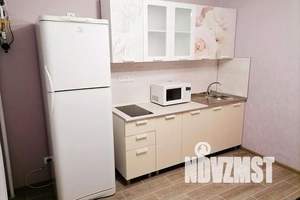 1-к квартира, посуточно, 41м2, 10/10 этаж