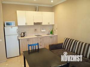 1-к квартира, посуточно, 50м2, 9/25 этаж