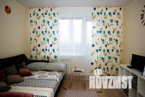 1-к квартира, посуточно, 32м2, 4/9 этаж