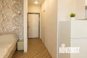 1-к квартира, посуточно, 38м2, 20/25 этаж