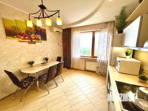 2-к квартира, посуточно, 85м2, 11/16 этаж